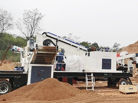 輪胎式輕物質聯合分（fèn）離車